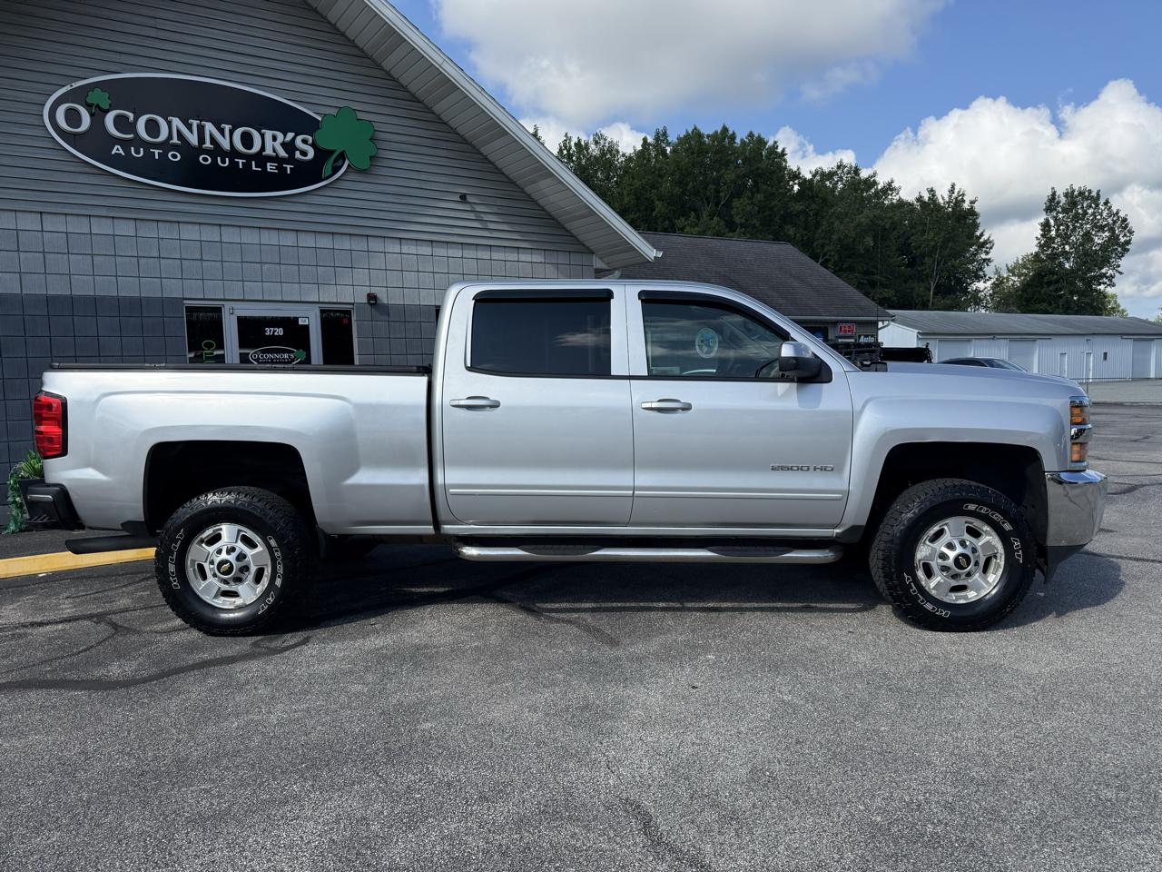 Chevrolet Silverado 2500HD 4WD Crew Cab 153.7" LT 2015