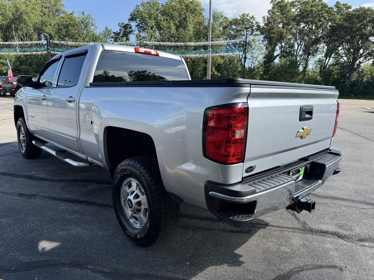 Chevrolet Silverado 2500HD 4WD Crew Cab 153.7" LT 2015