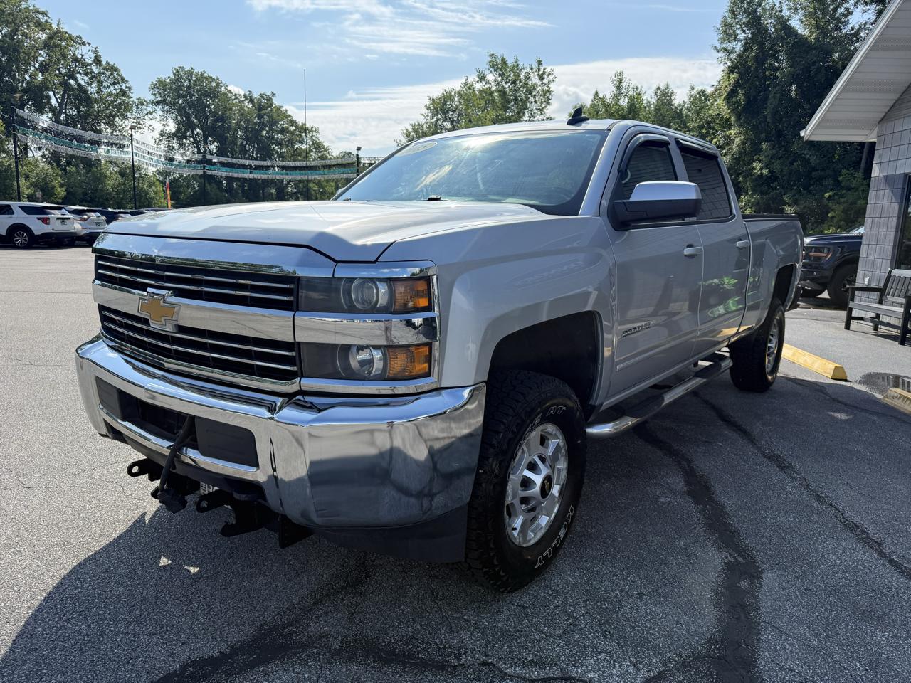 Chevrolet Silverado 2500HD 4WD Crew Cab 153.7" LT 2015