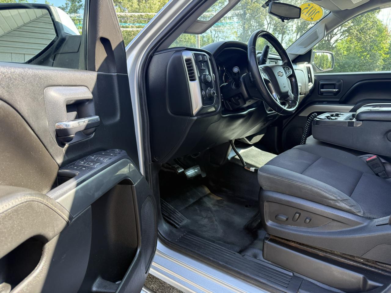 Chevrolet Silverado 2500HD 4WD Crew Cab 153.7" LT 2015