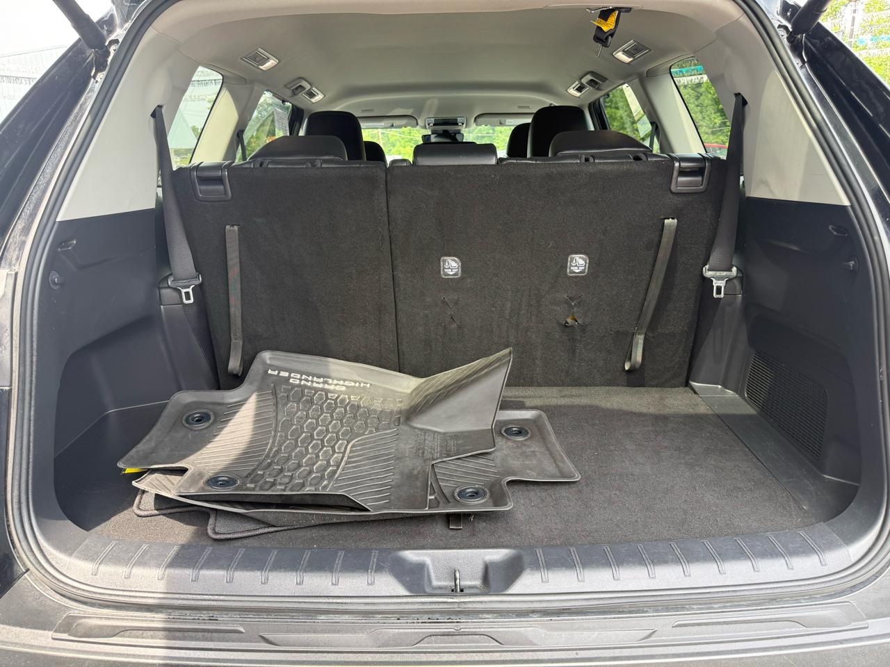 Toyota Grand Highlander XLE AWD (Natl) 2025