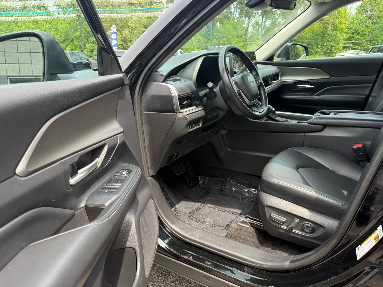 Toyota Grand Highlander XLE AWD (Natl) 2025