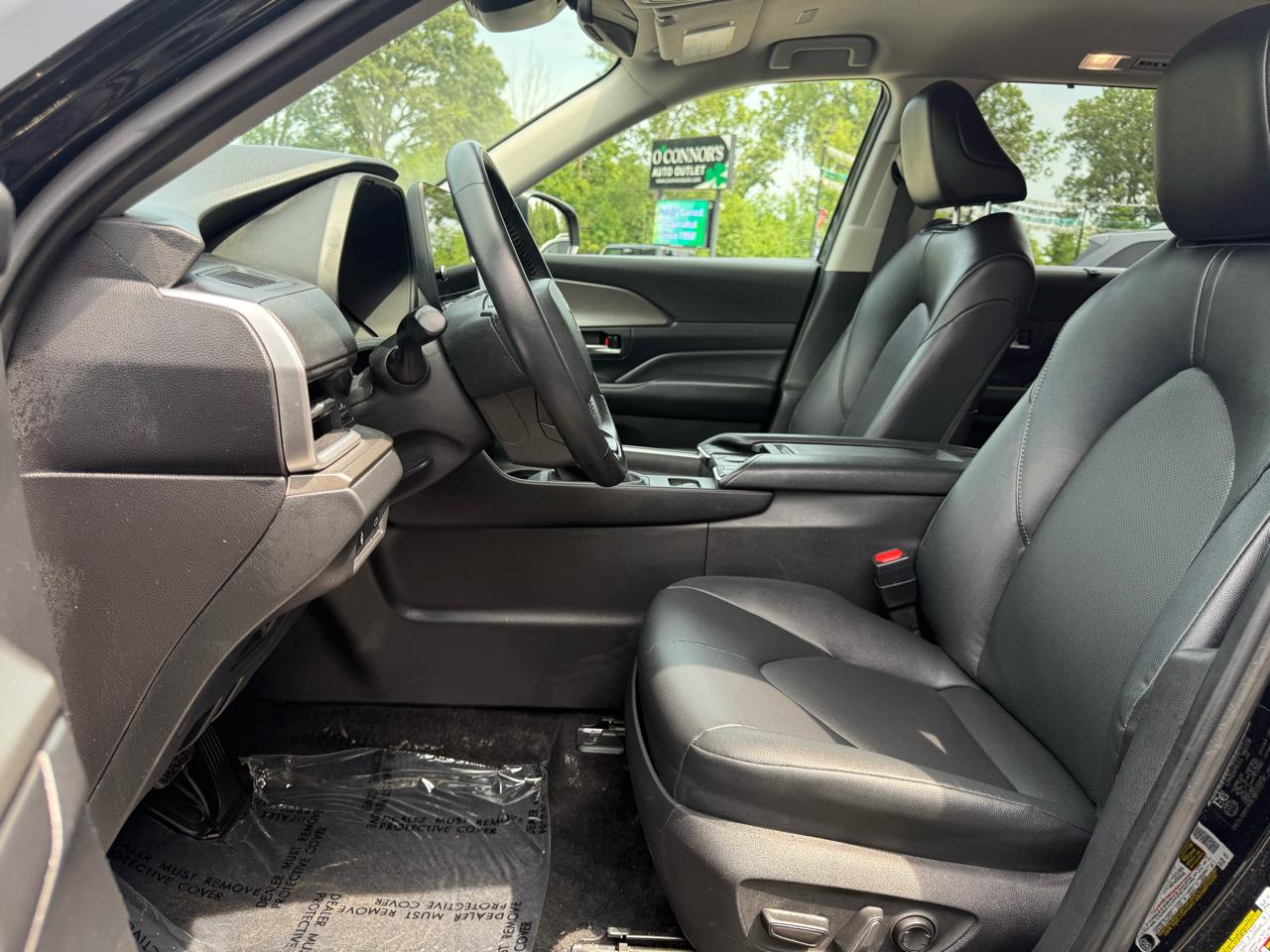 Toyota Grand Highlander XLE AWD (Natl) 2025