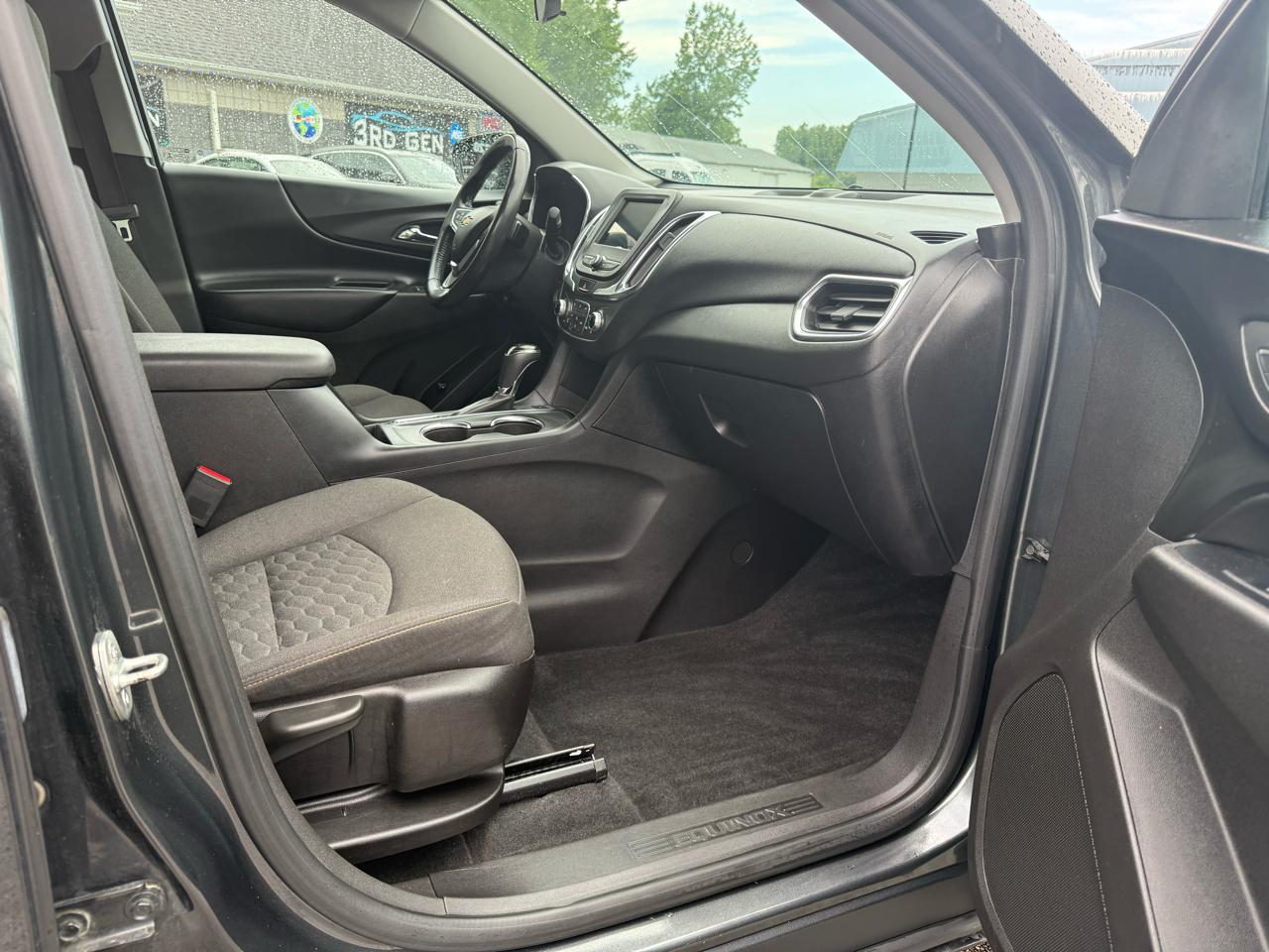Chevrolet Equinox AWD 4dr LT w/1LT 2019