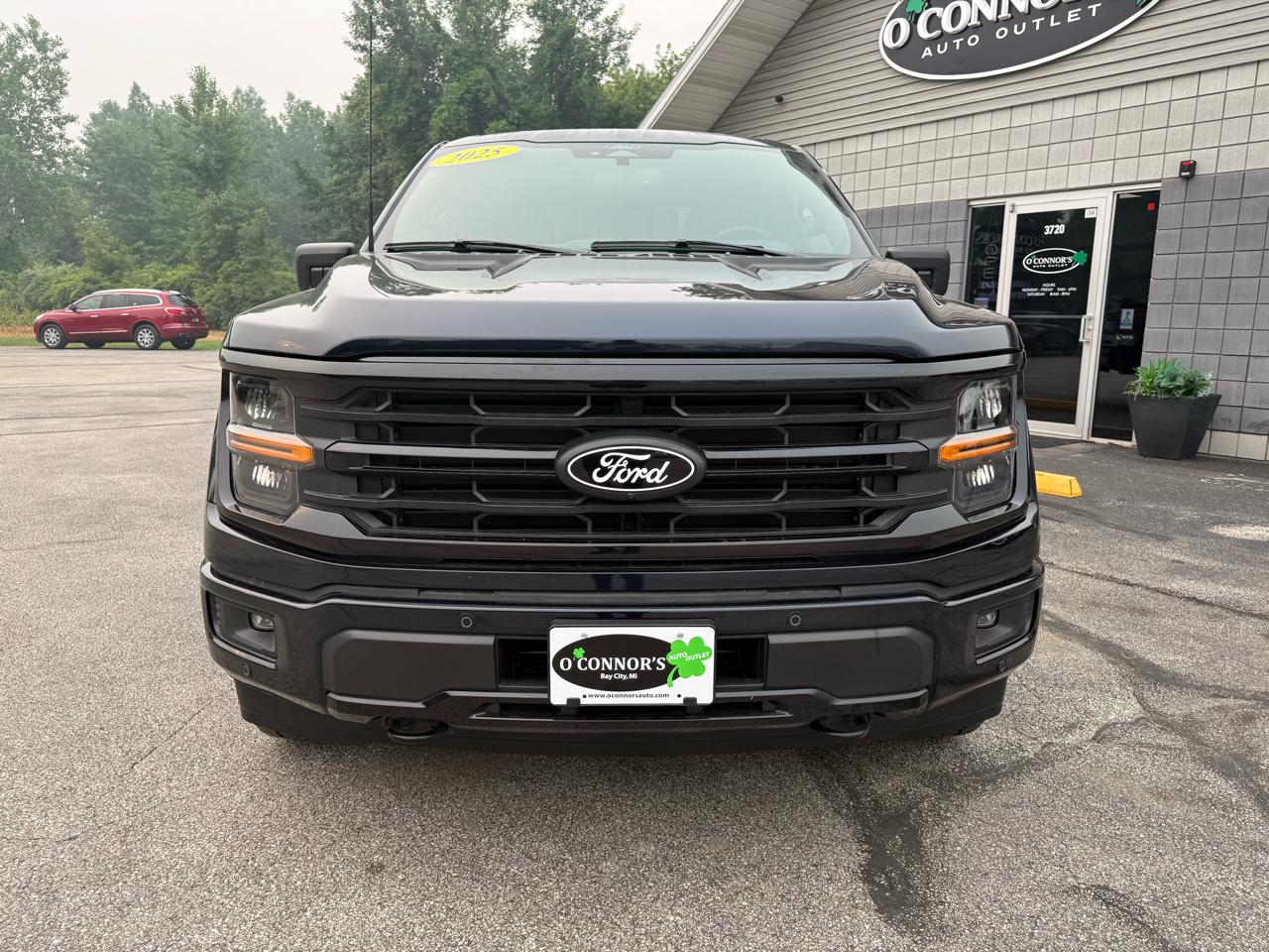 Ford F-150 XLT 4WD SuperCrew 5.5' Box 2025
