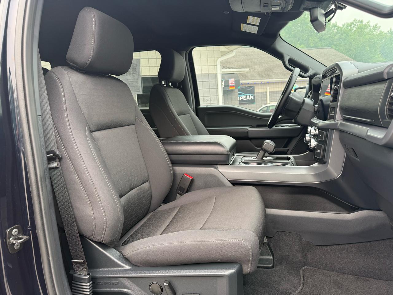 Ford F-150 XLT 4WD SuperCrew 5.5' Box 2025