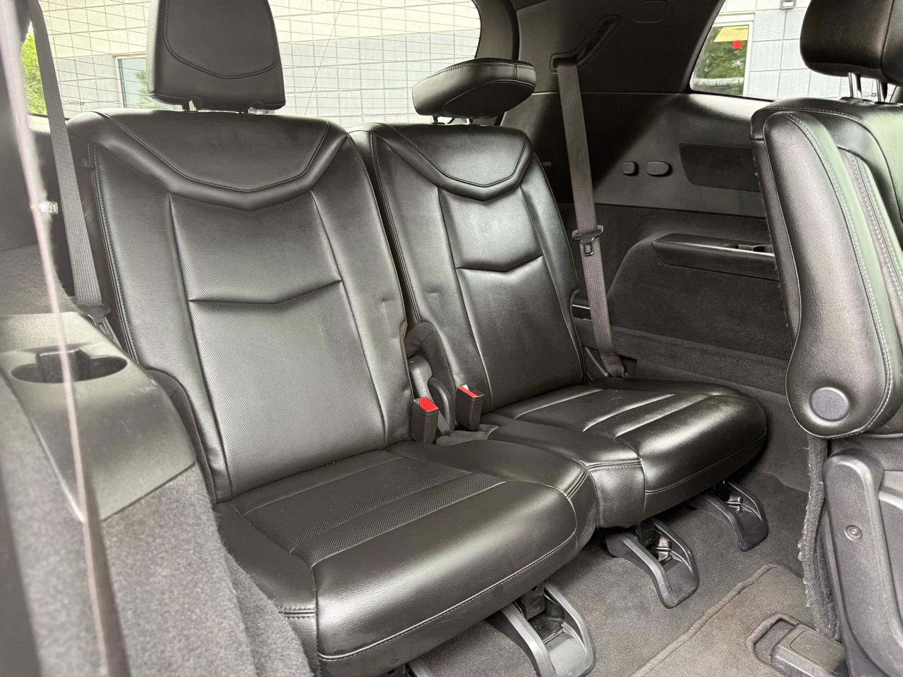 Cadillac XT6  2021