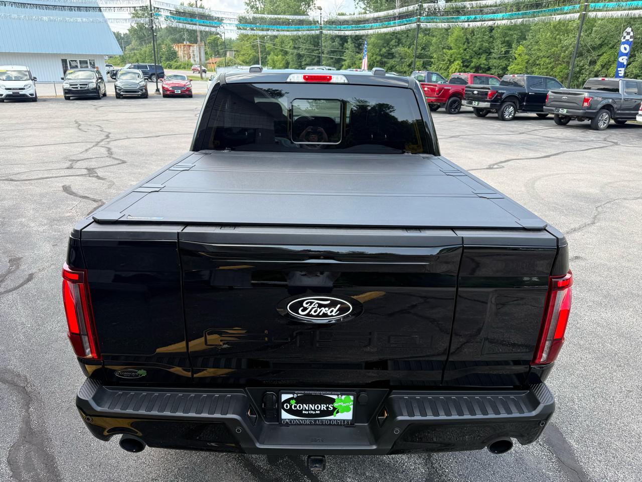 Ford F-150 Lariat 4WD SuperCrew 5.5' Box 2025