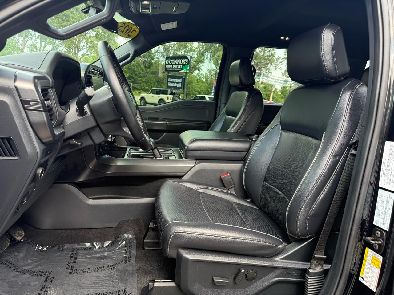 Ford F-150 Lariat 4WD SuperCrew 5.5' Box 2025