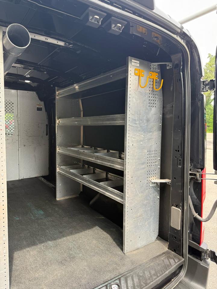 Ford Transit Cargo Van T-250 130" Med Rf 9070 GVWR RWD 2021