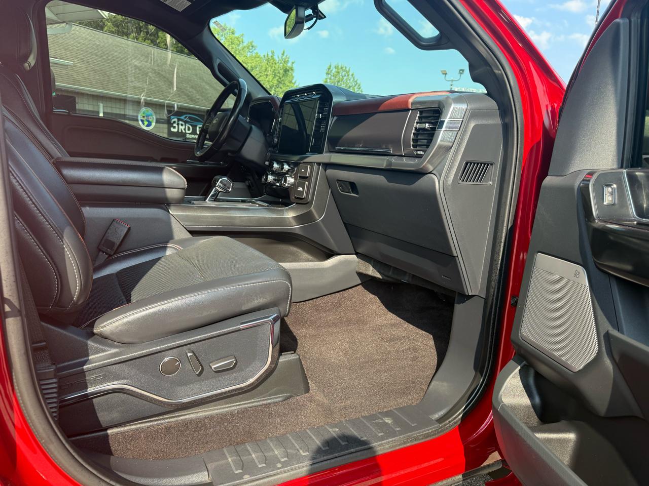 Ford F-150 4WD SuperCrew 145" Lariat 2021