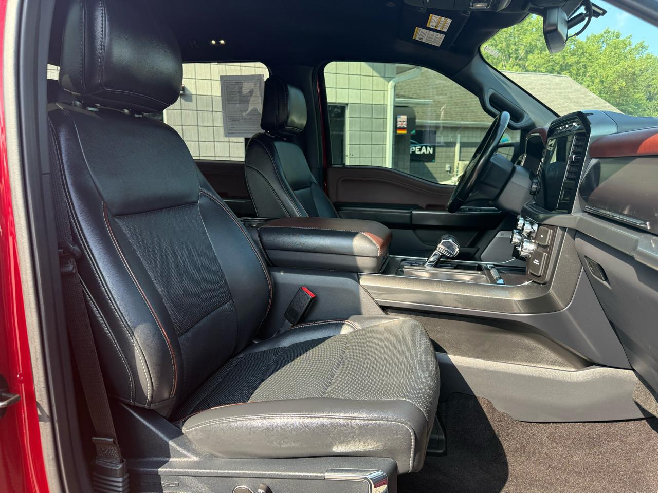 Ford F-150 4WD SuperCrew 145" Lariat 2021