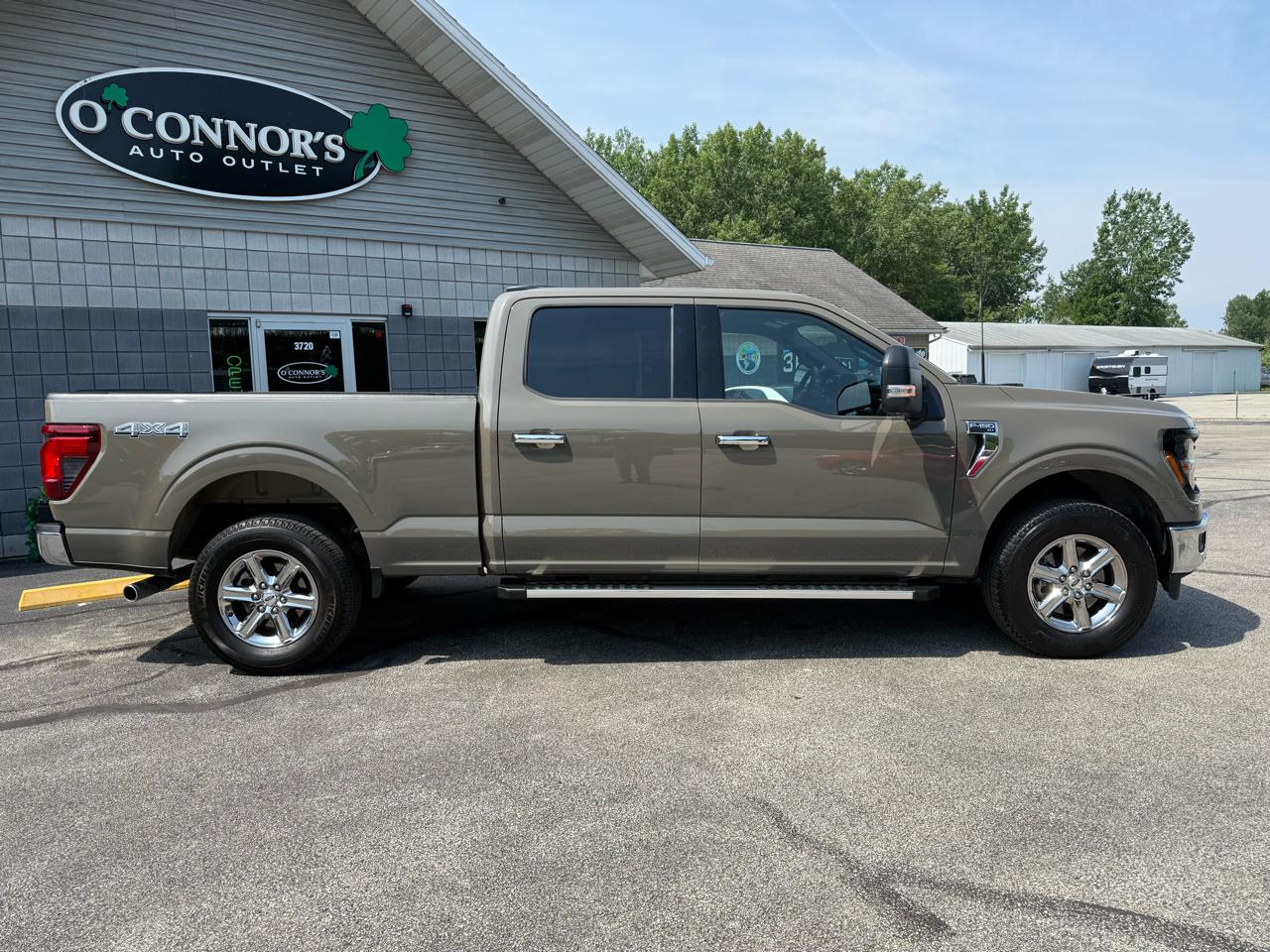 Ford F-150 XLT 4WD SuperCrew 5.5' Box 2025