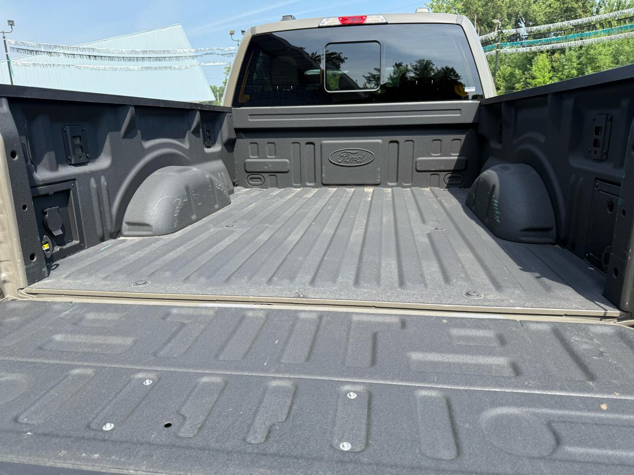 Ford F-150 XLT 4WD SuperCrew 5.5' Box 2025