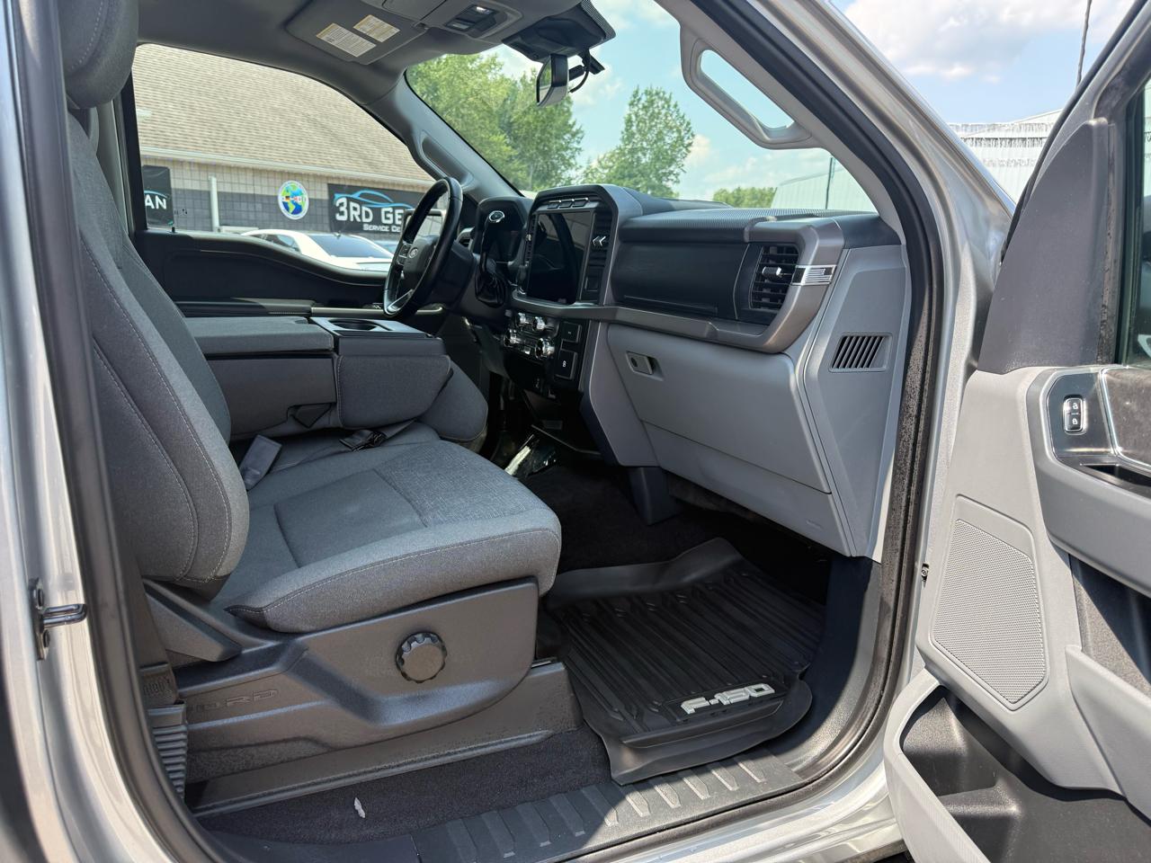 Ford F-150 XLT 4WD SuperCrew 5.5' Box 2024
