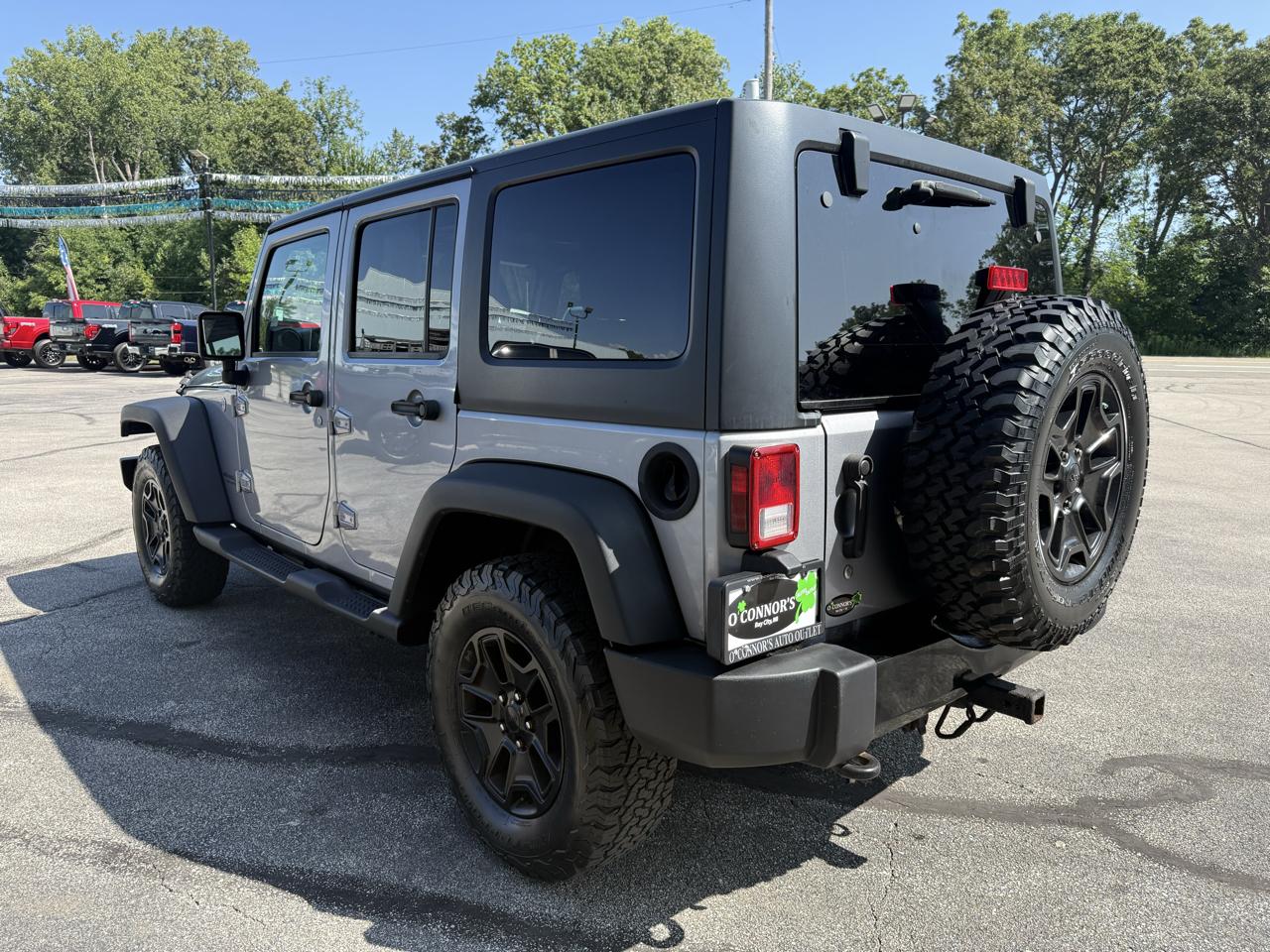 Jeep Wrangler Unlimited 4WD 4dr Willys Wheeler 2016