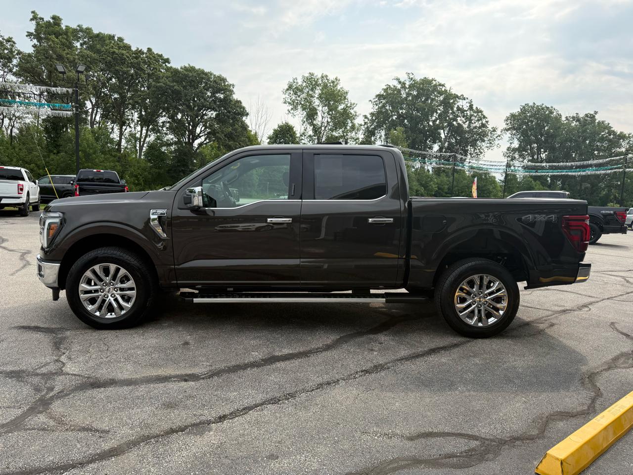 Ford F-150 Lariat 4WD SuperCrew 5.5' Box 2024