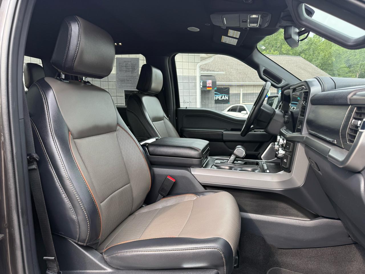 Ford F-150 Lariat 4WD SuperCrew 5.5' Box 2024