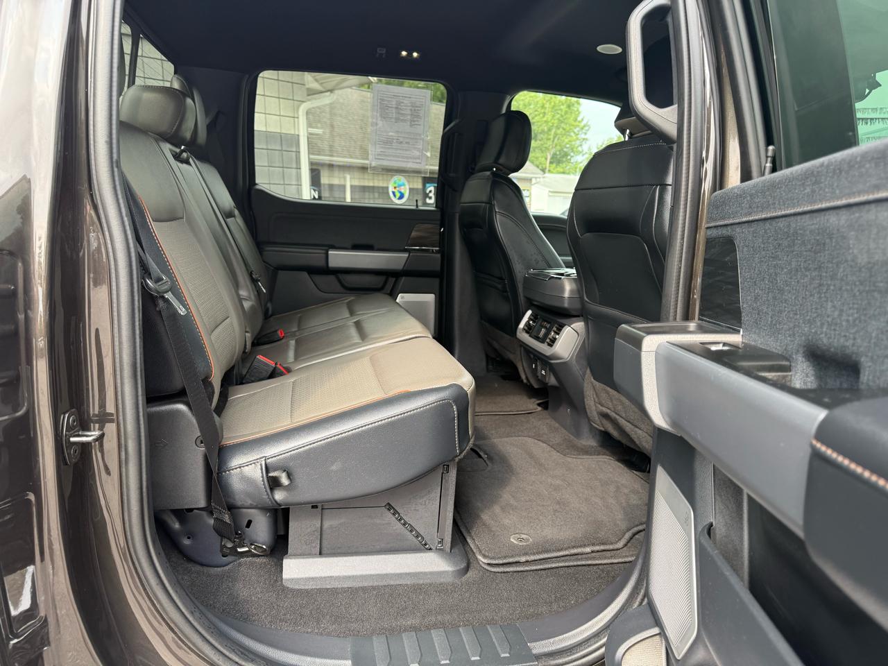 Ford F-150 Lariat 4WD SuperCrew 5.5' Box 2024