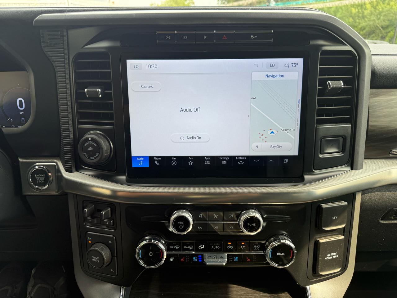 Ford F-150 Lariat 4WD SuperCrew 5.5' Box 2024