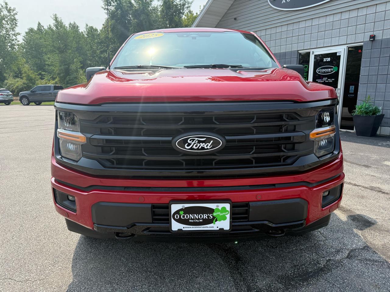 Ford F-150 XLT 4WD SuperCrew 5.5' Box 2025