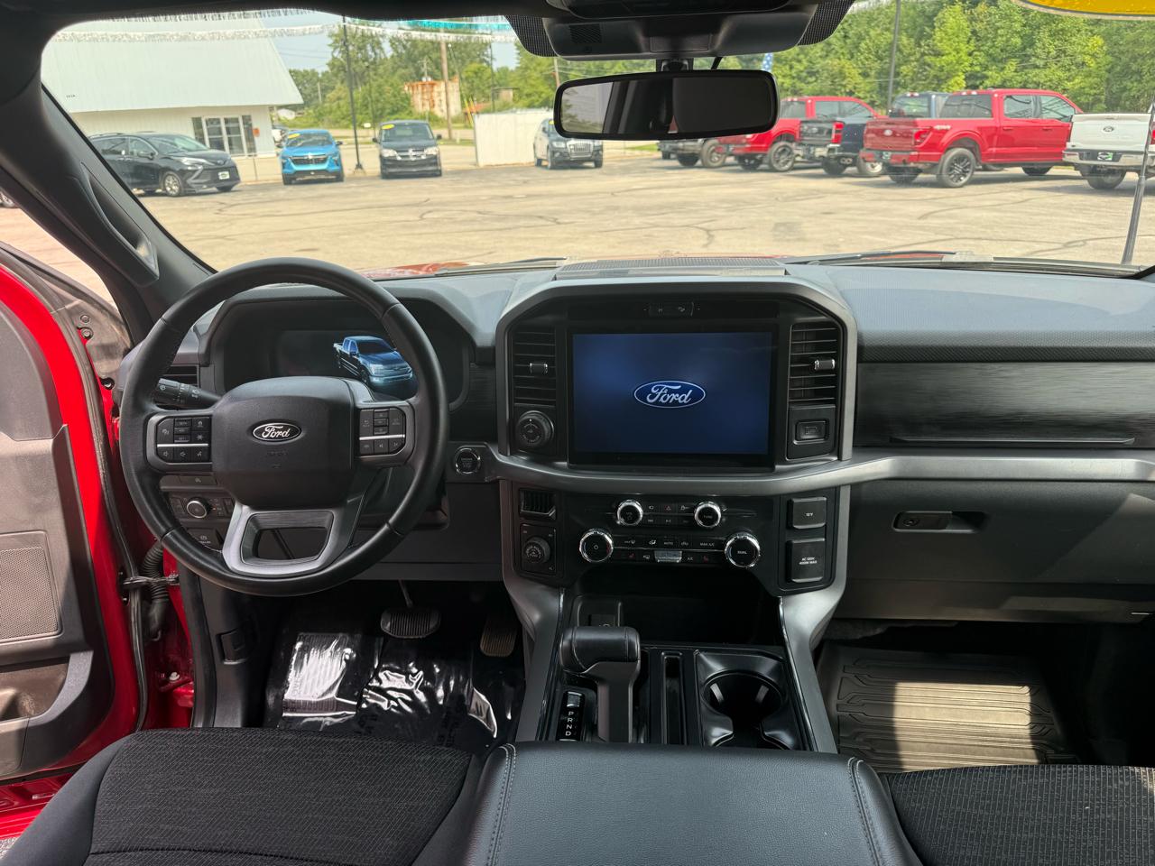 Ford F-150 XLT 4WD SuperCrew 5.5' Box 2025