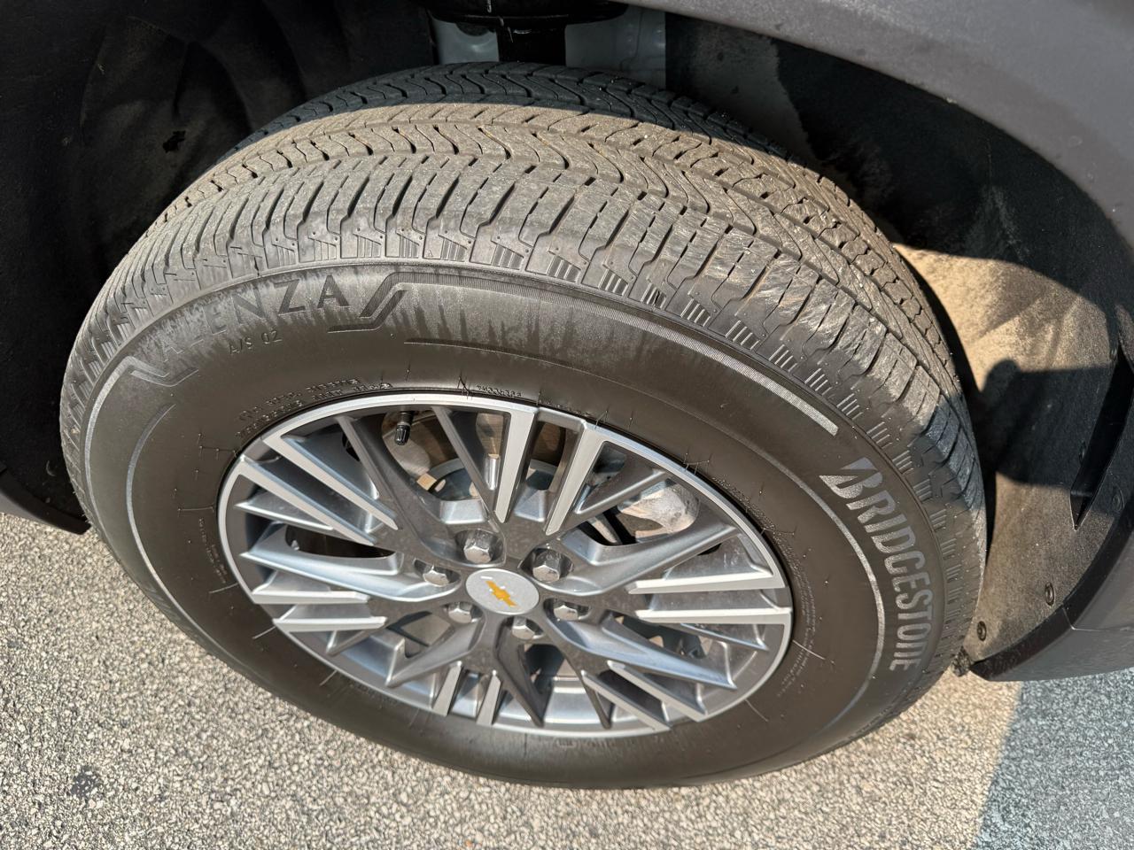 Chevrolet Traverse AWD 4dr LT 2026