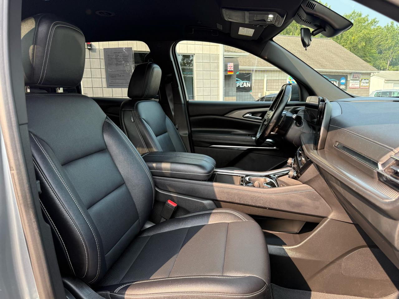 Chevrolet Traverse AWD 4dr LT 2026