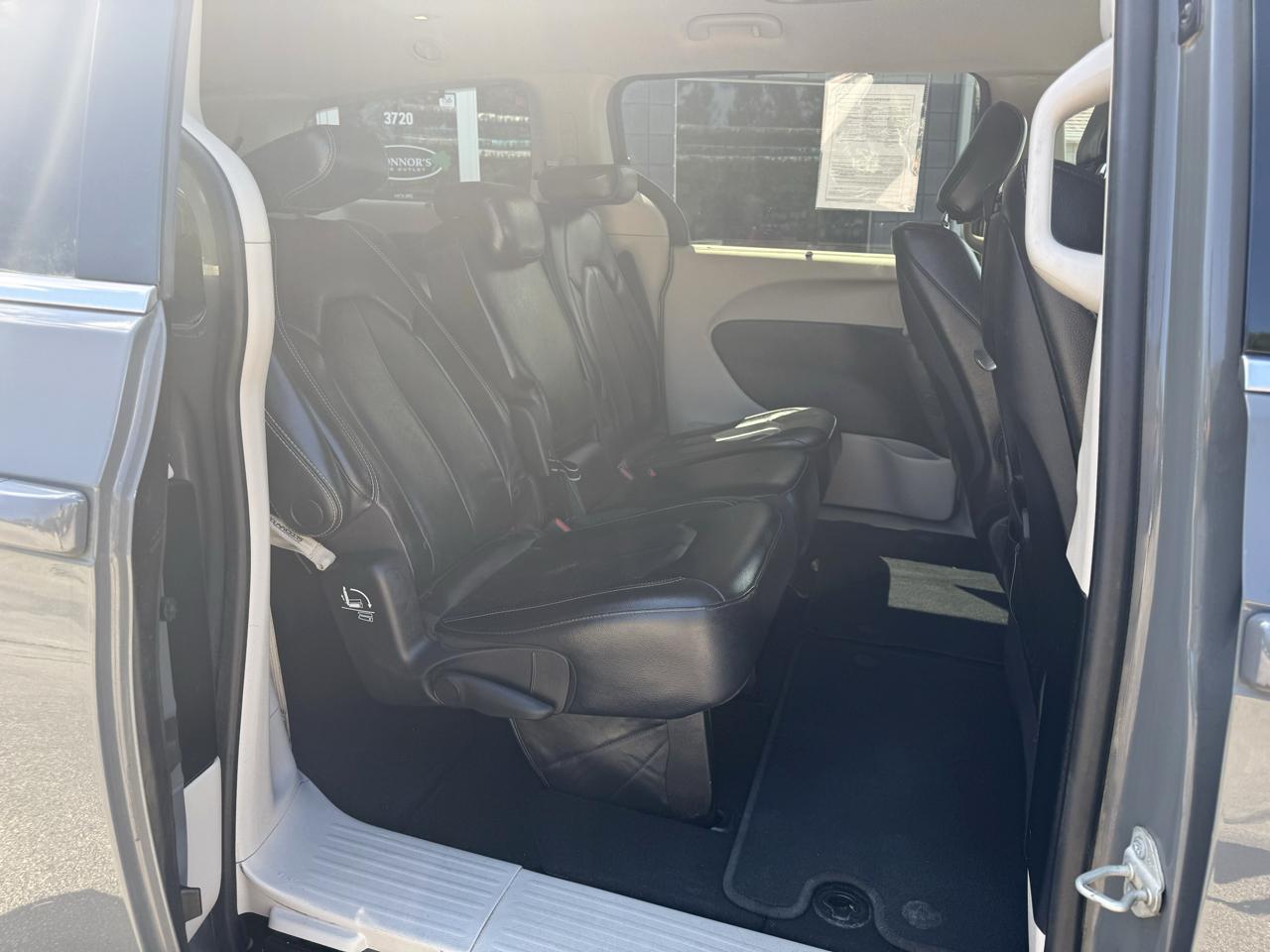 Chrysler Pacifica  2022