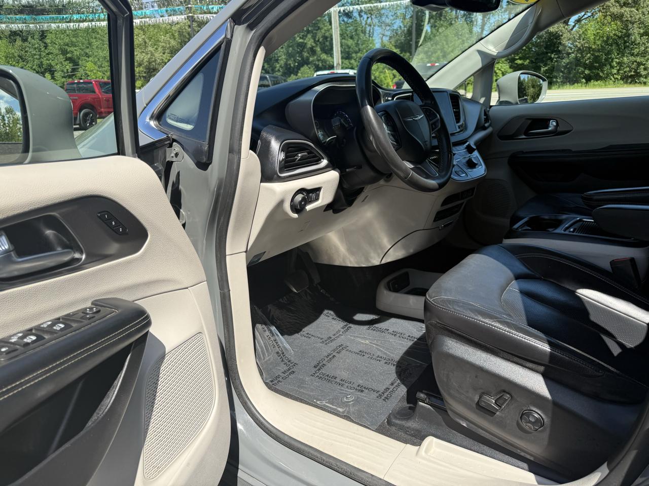 Chrysler Pacifica  2022