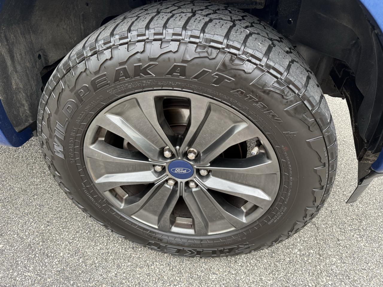Ford F-150 SuperCrew 150" Lariat 4WD 2018