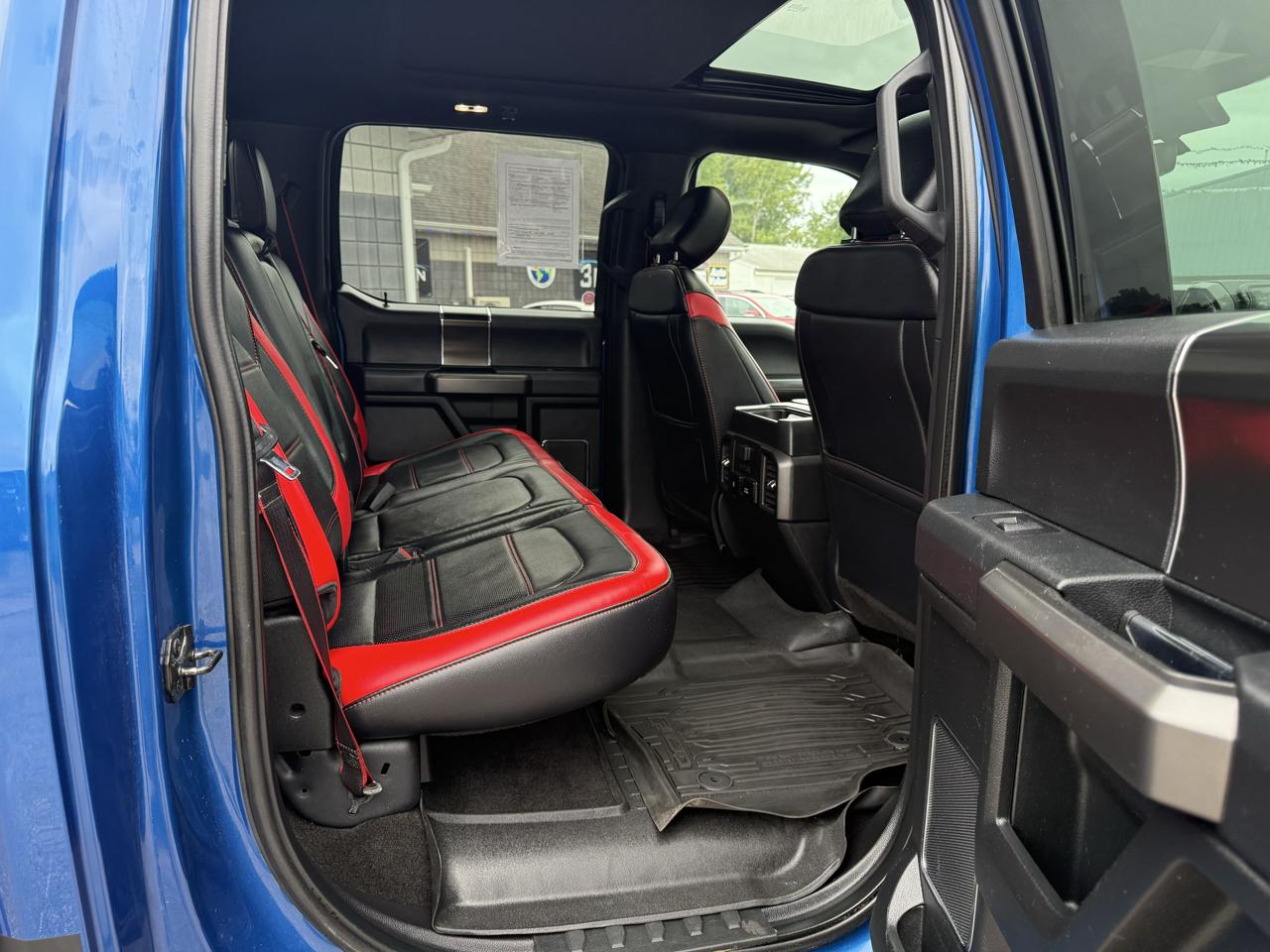 Ford F-150 SuperCrew 150" Lariat 4WD 2018
