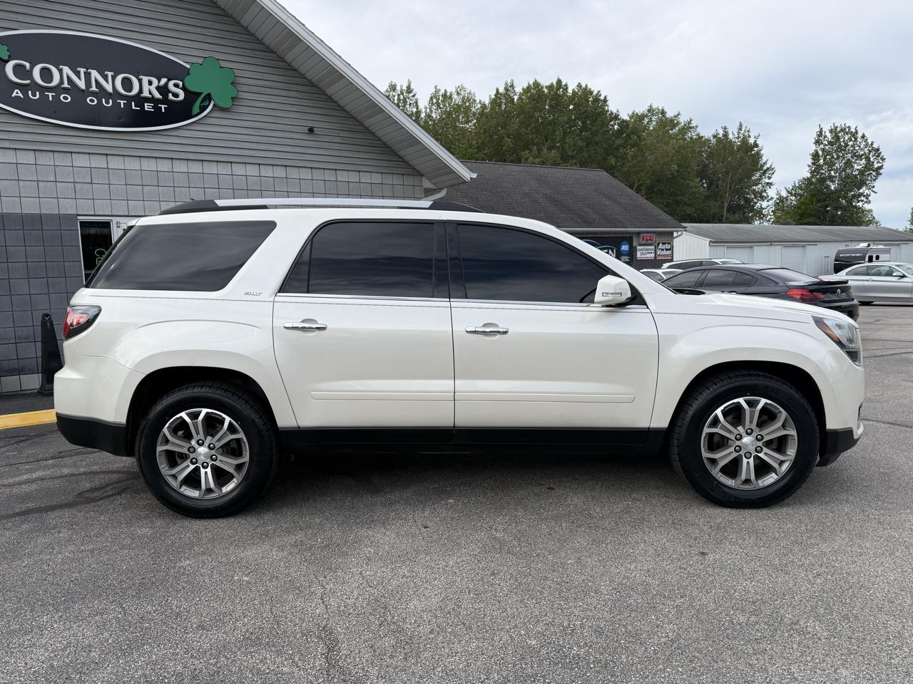 GMC Acadia FWD 4dr SLT w/SLT-1 2015