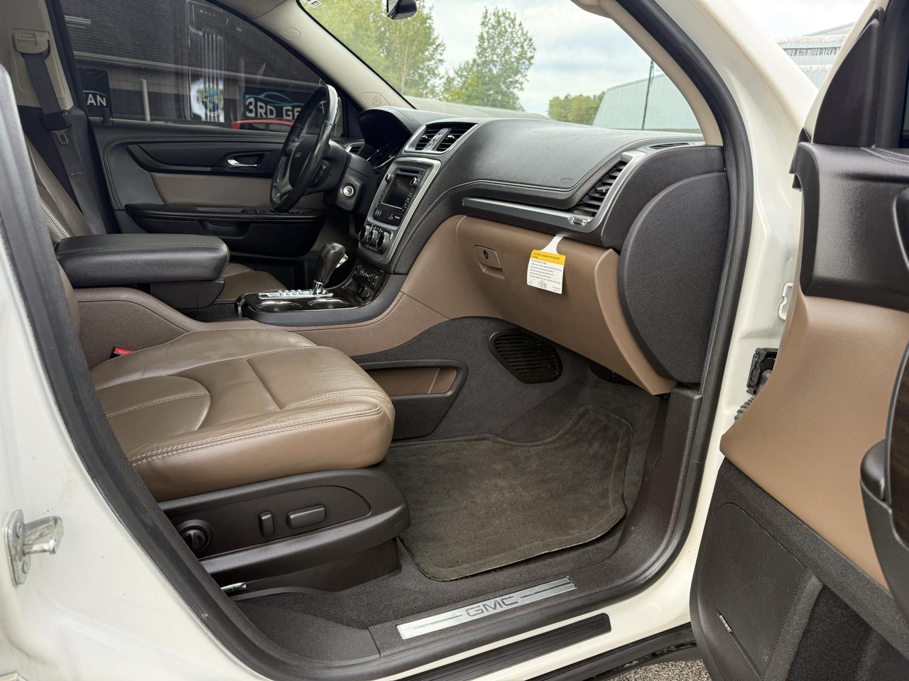 GMC Acadia FWD 4dr SLT w/SLT-1 2015