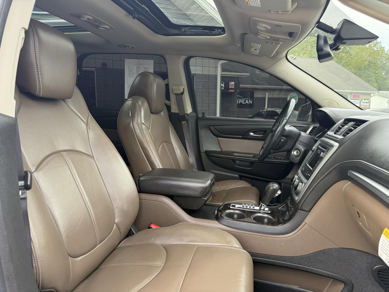 GMC Acadia FWD 4dr SLT w/SLT-1 2015