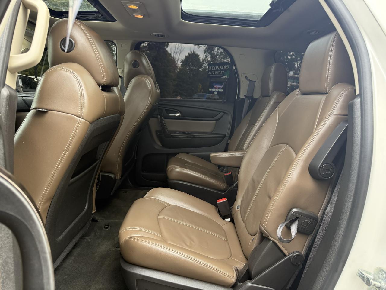 GMC Acadia FWD 4dr SLT w/SLT-1 2015