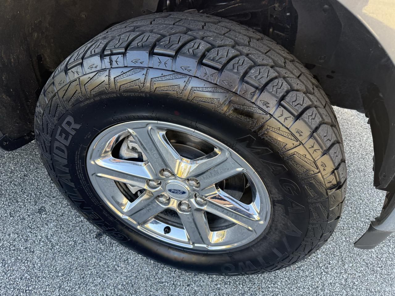Ford F-150 XLT 4WD SuperCrew 5.5' Box 2025