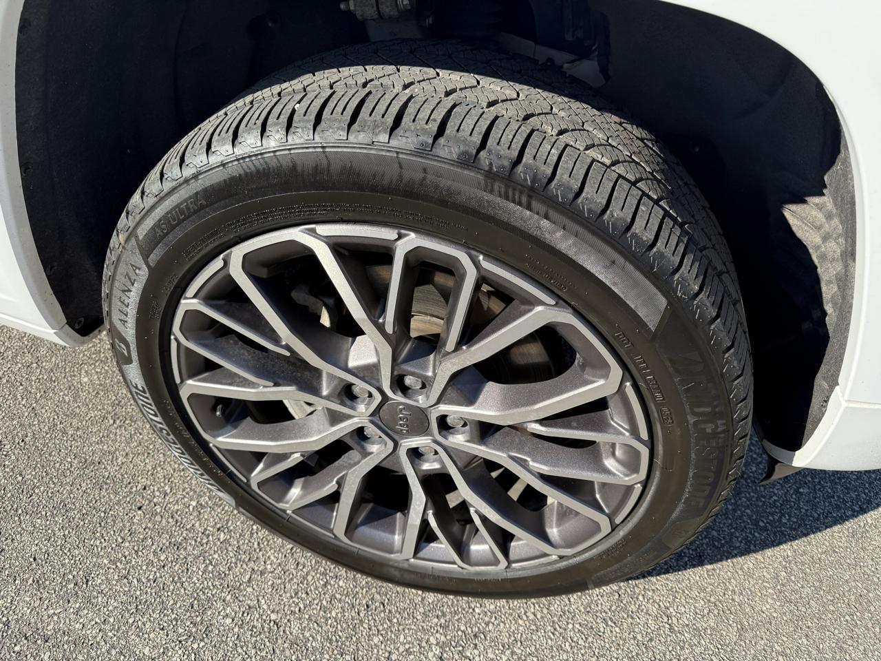 Jeep Grand Cherokee L Summit Reserve 4x4 2023
