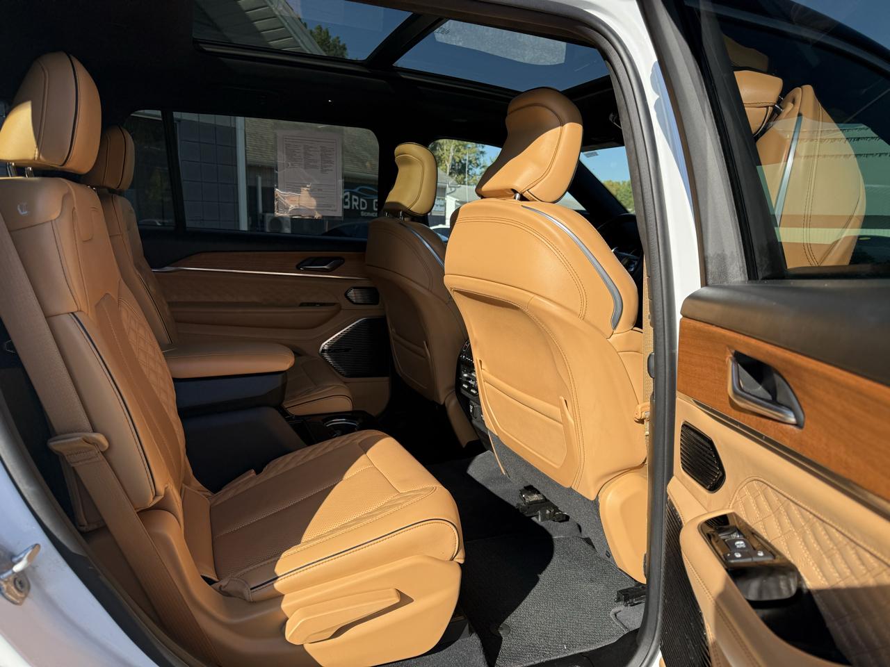 Jeep Grand Cherokee L Summit Reserve 4x4 2023