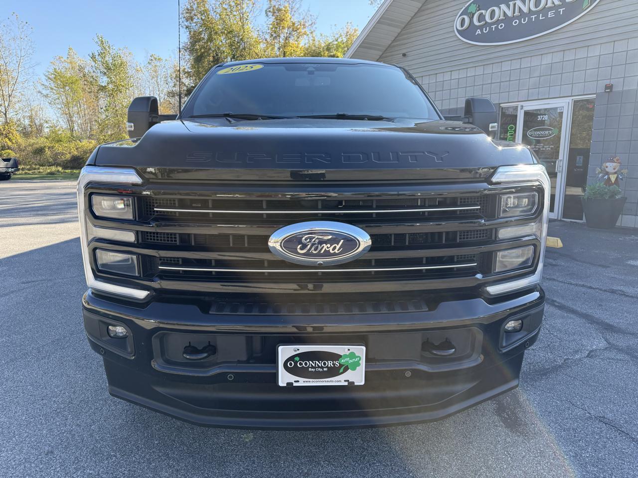 Ford Super Duty F-250 SRW 4WD Crew Cab 156" Platinum 2025