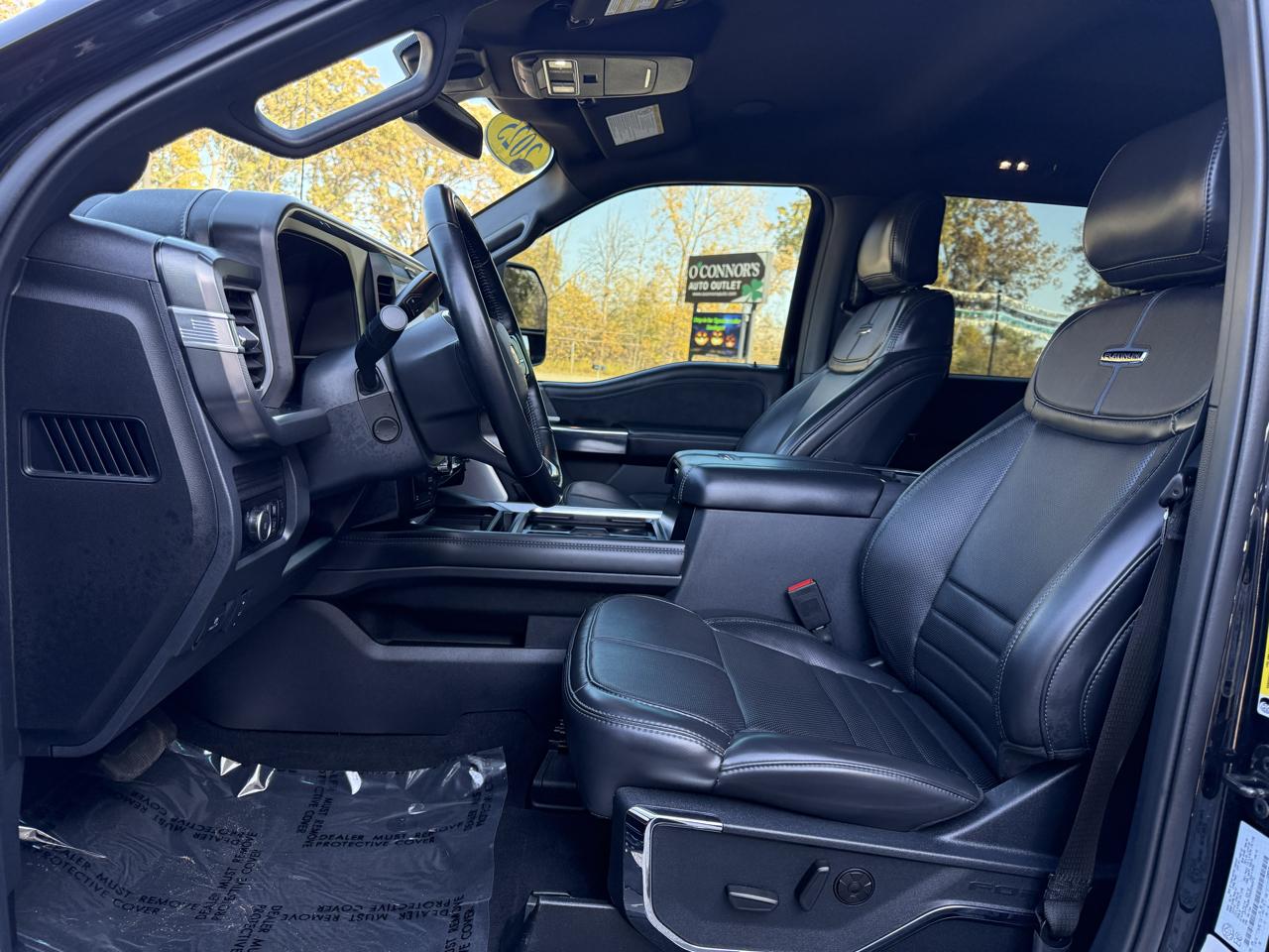 Ford Super Duty F-250 SRW 4WD Crew Cab 156" Platinum 2025