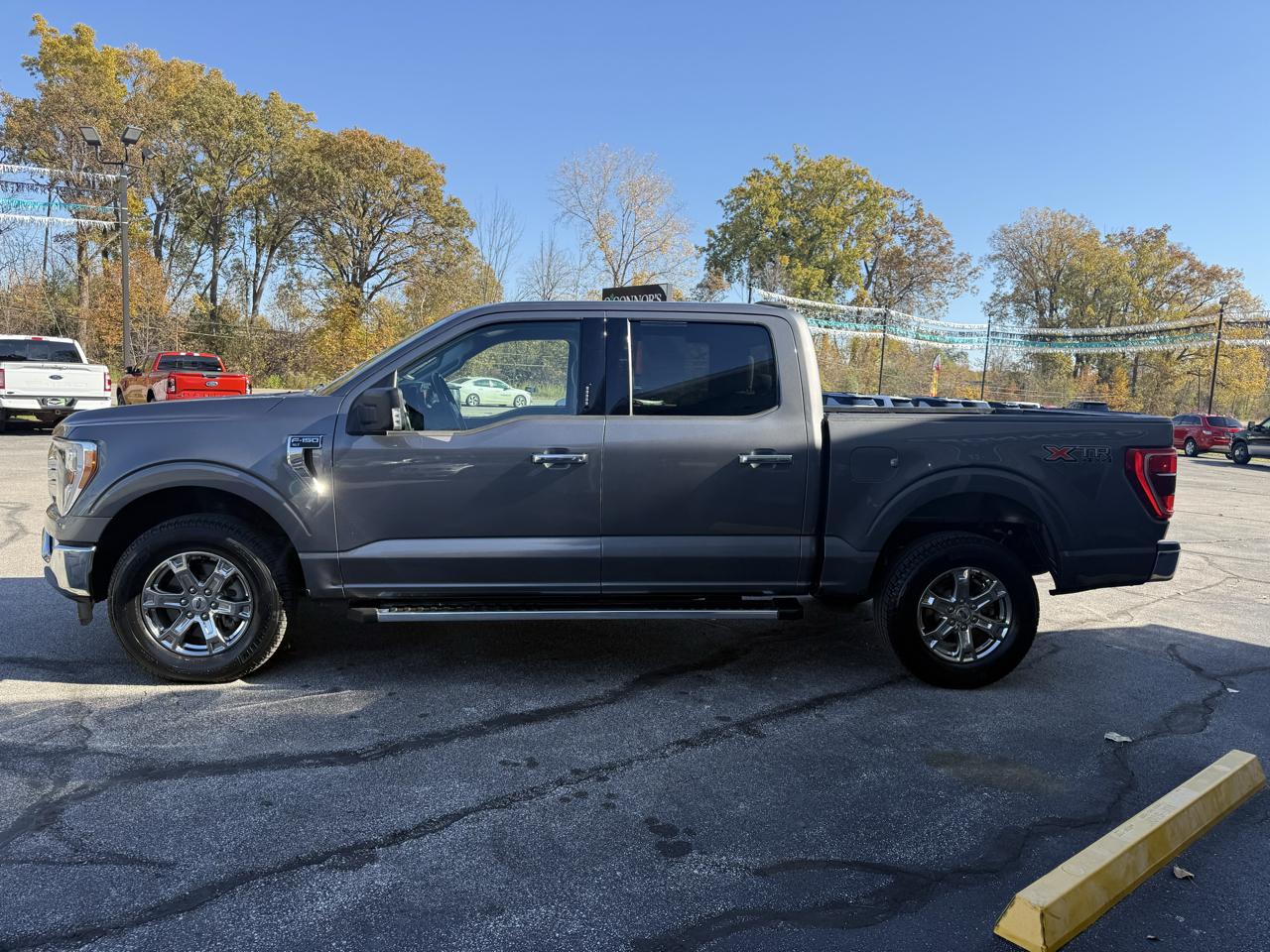 Ford F-150 XL 4WD SuperCrew 5.5' Box 2023