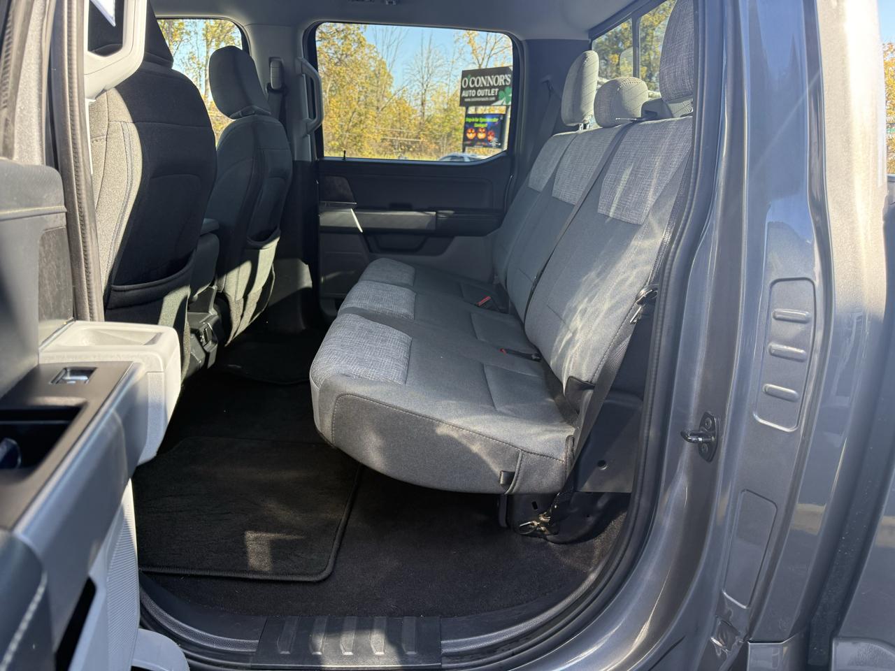 Ford F-150 XL 4WD SuperCrew 5.5' Box 2023