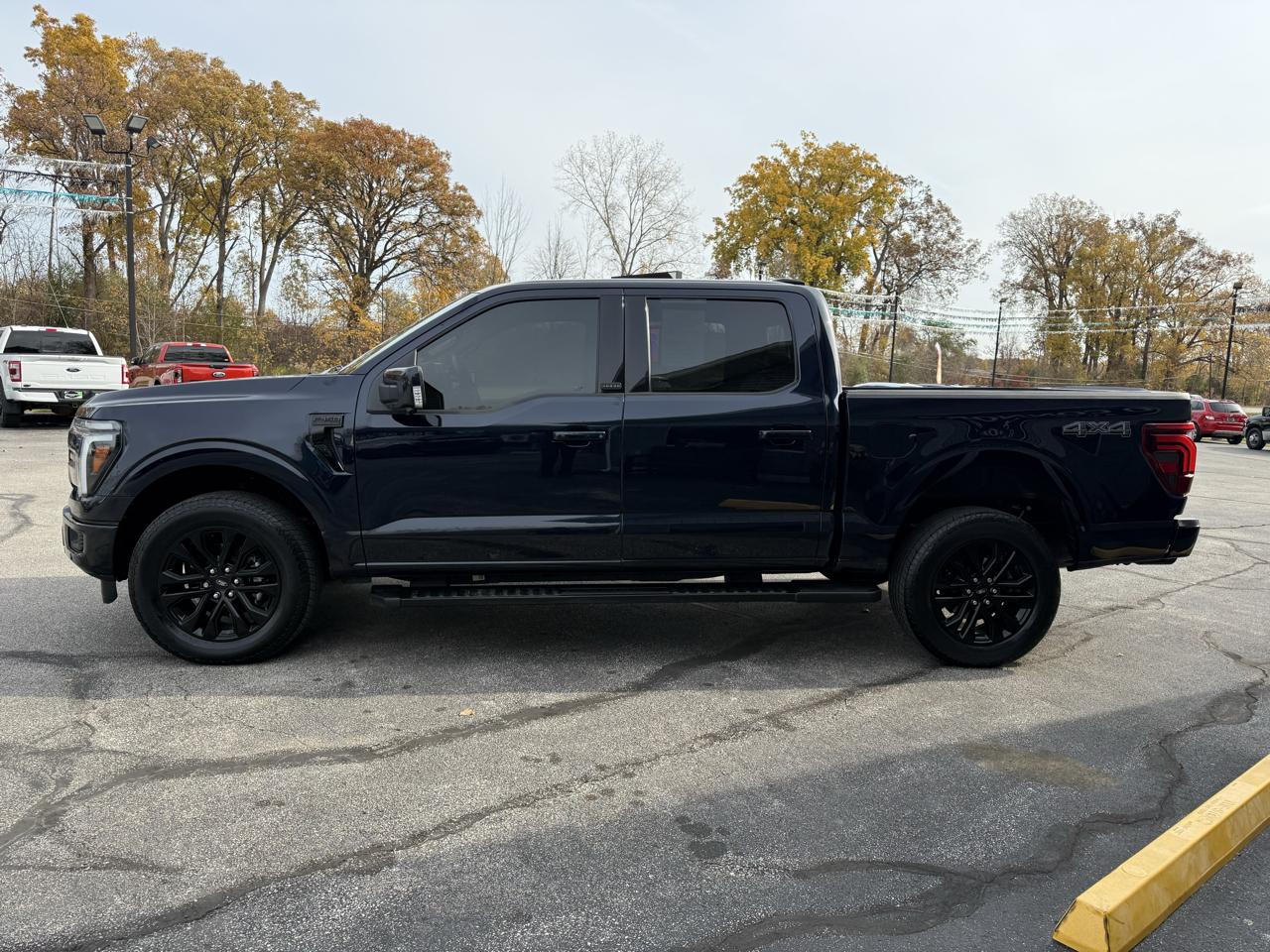 Ford F-150 Lariat 4WD SuperCrew 5.5' Box 2025