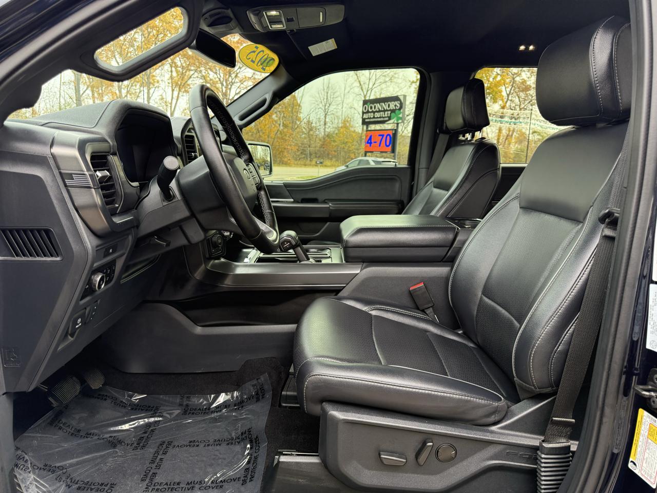 Ford F-150 Lariat 4WD SuperCrew 5.5' Box 2025