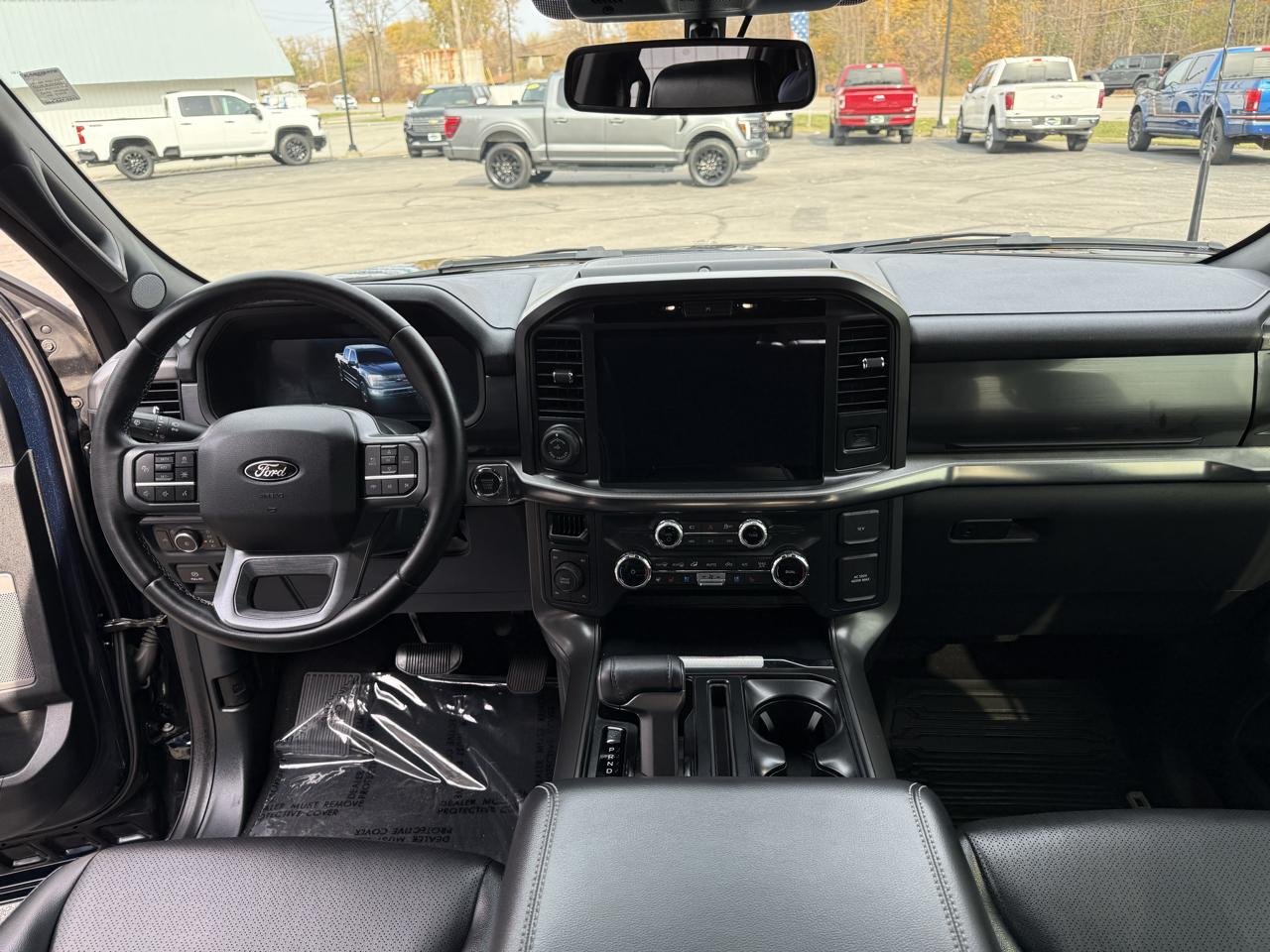 Ford F-150 Lariat 4WD SuperCrew 5.5' Box 2025