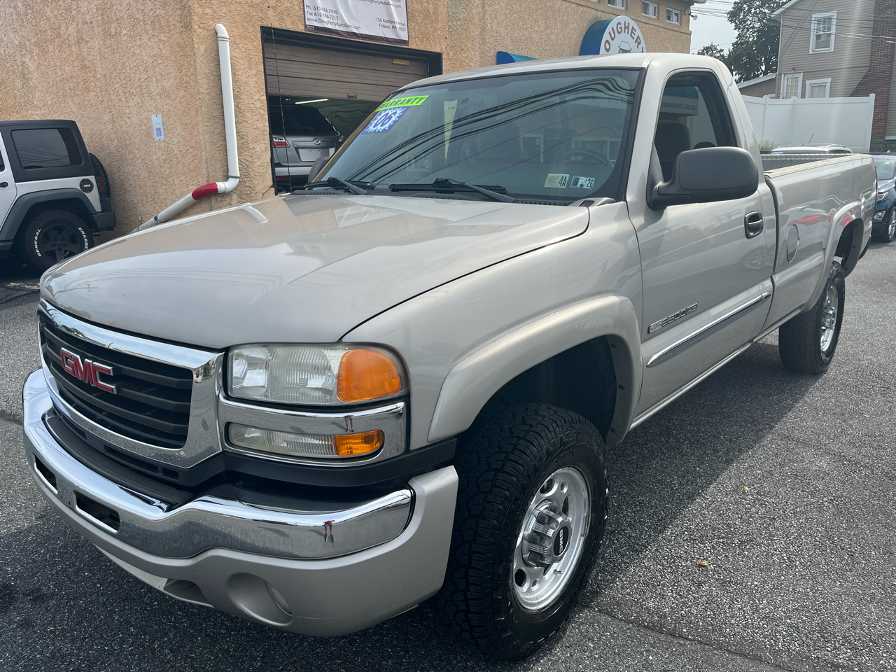 GMC Sierra 2500HD Reg Cab 133" WB 4WD SLE1 2006 GMC Sierra 2500HD Reg Cab 133" WB 4WD SLE1 2006