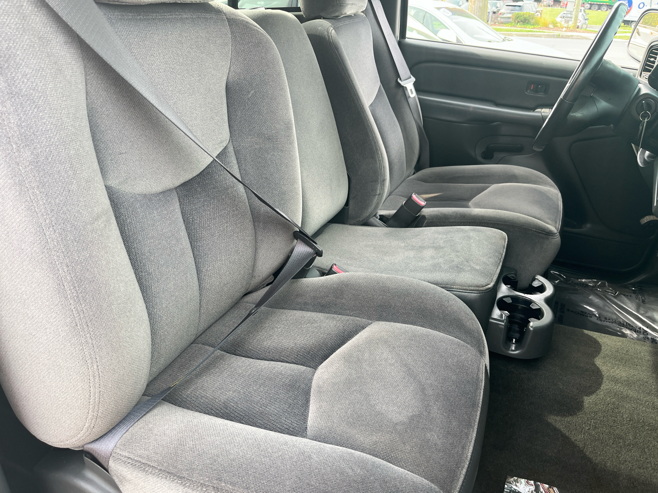 GMC Sierra 2500HD Reg Cab 133" WB 4WD SLE1 2006 GMC Sierra 2500HD Reg Cab 133" WB 4WD SLE1 2006