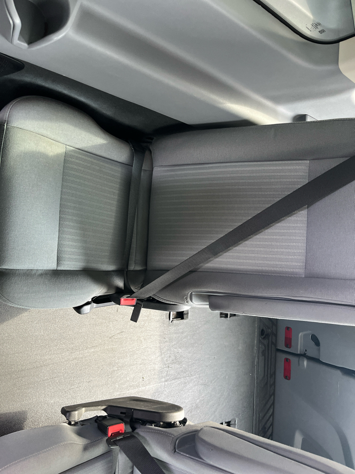 Ford Transit Wagon T-350 148" Med Roof XLT Sliding RH Dr 2017 Ford Transit Wagon T-350 148" Med Roof XLT Sliding RH Dr 2017