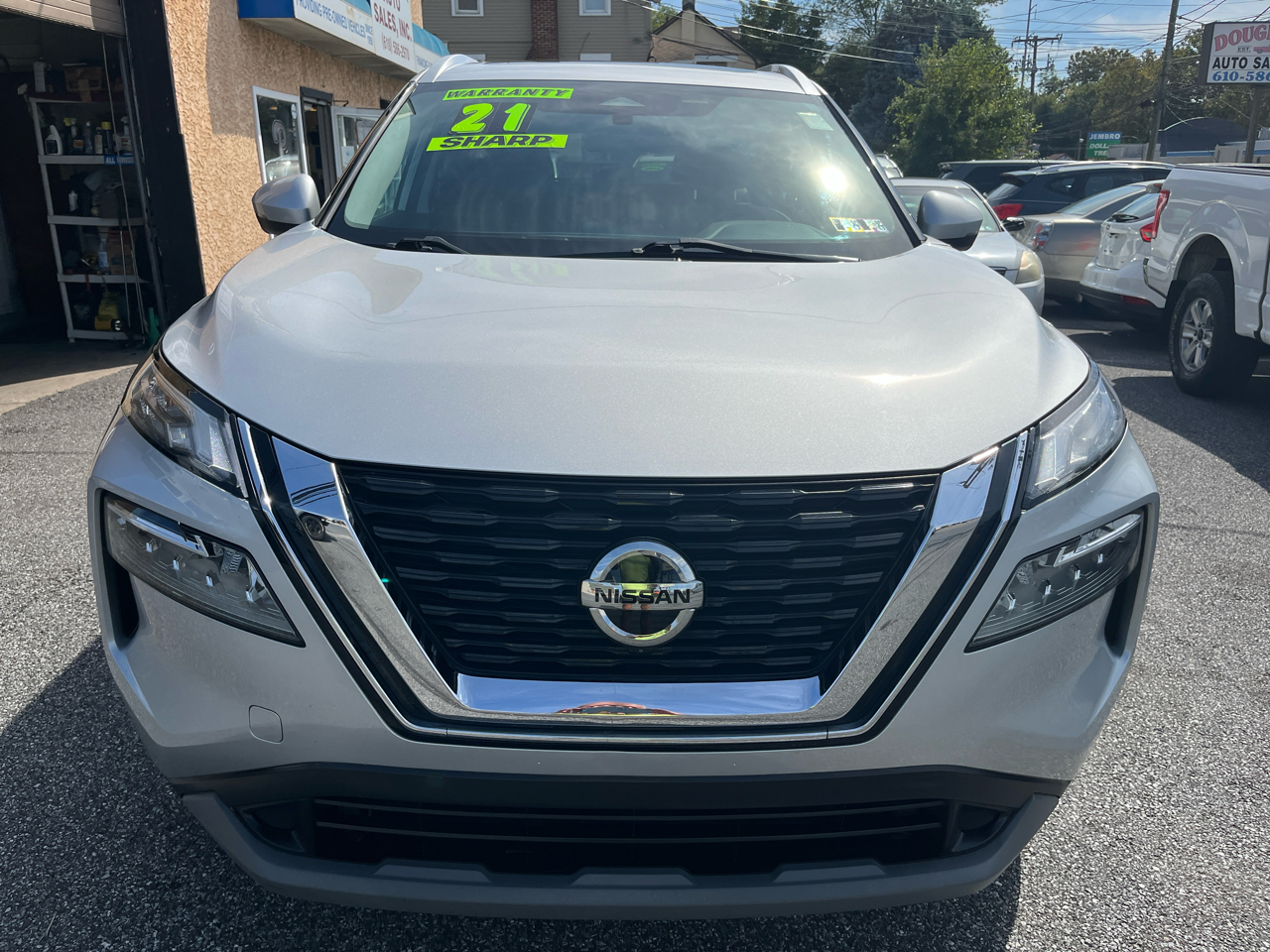 2021 Nissan Rogue SV photo 4